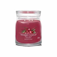 Yankee Candle świeczka zapachowa Signature w szkle średnia Black Cherry, 368 g